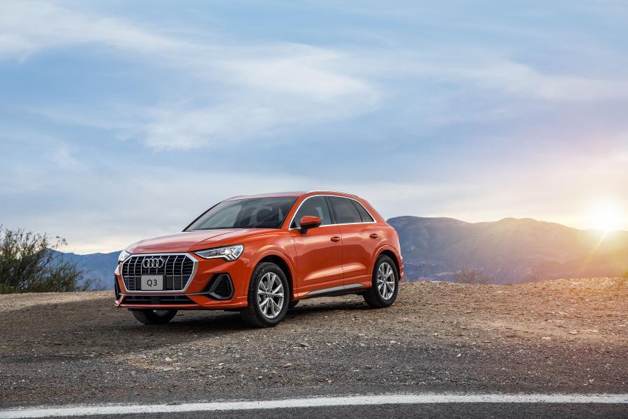  Audi Q3 35 TFSI S-Line 2020 года  (MX) (фото 14 из 40)